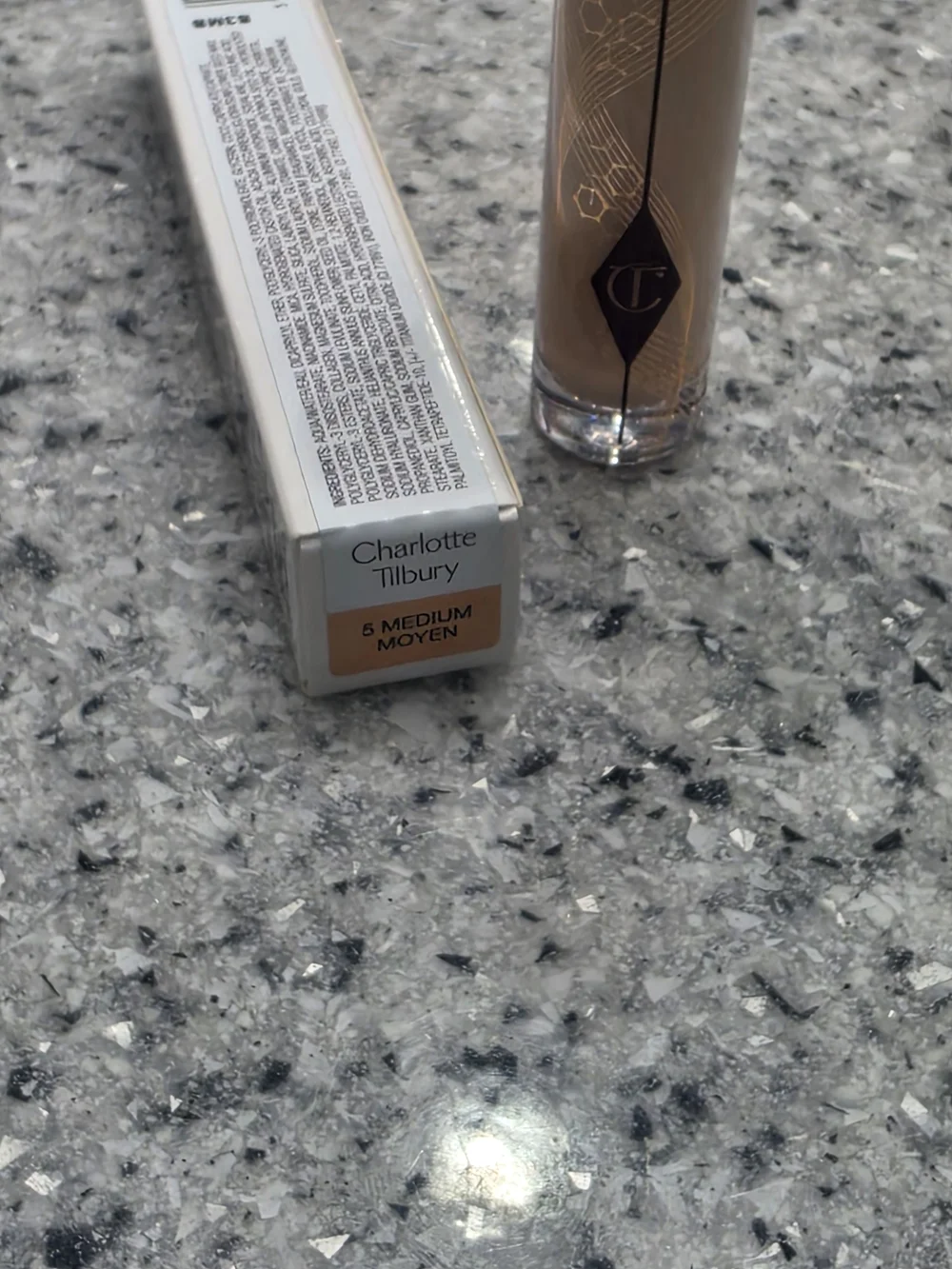 Charlotte Tilbury Radiant Concealer - 05 Medium